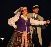 70 Yaş Üzeri Dansçılar, Gençlere Parmak Isırtıyor