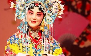Bir Kültür Mirası Geleneği: Pekin Operası
