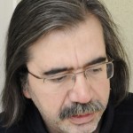 Tiyatroda Eleştiri:Melih Anık – Üstün Akmen Tartışması Vesilesiyle
