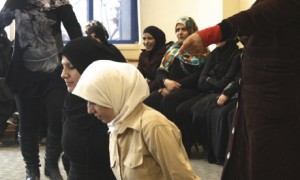 MDG : Syrian women refugees taking part in a version of Trojan Women play