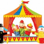 wooden-puppet-theatre-circus