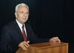 Mehmet Füzün