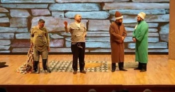 Perdeler Tiyatro Günü’ne Açıldı