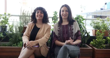 Dayanışma, Sokaktan Sahneye Her Yerde: Kadınlar İsyanı Oynuyor