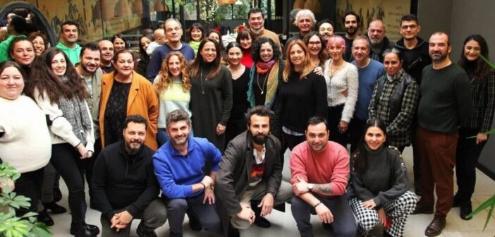 Tiyatro Sanatının Sezonu Yoktur