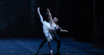 “Kuğu Gölü” Balesi AKM’de Prömiyer Yapacak