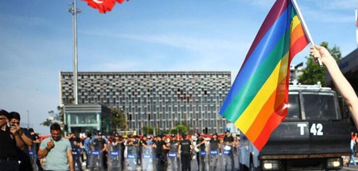 44 Sanat Kurumundan 11. Yargı Paketi’ne Tepki!