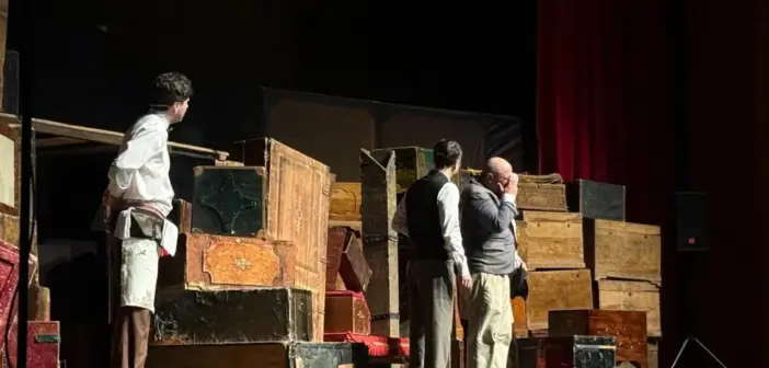 Bursa’da ‘Cimri’ Oyunu Sahnelendi…