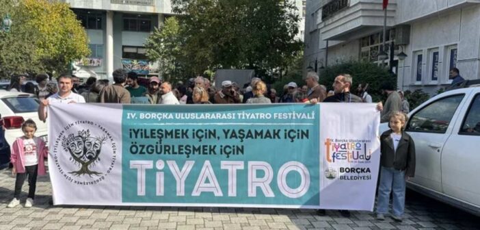 Söyleşi: Osman Nuri Orhan ile IV. Uluslararasi Borçka Tiyatro Festivali Üzerine