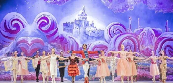 İstanbul Genç Bale Topluluğu “Fındıkkıran”ı Sahneleyecek