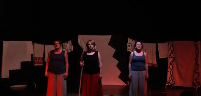 Şehrin Dört Bir Yanında Tiyatro