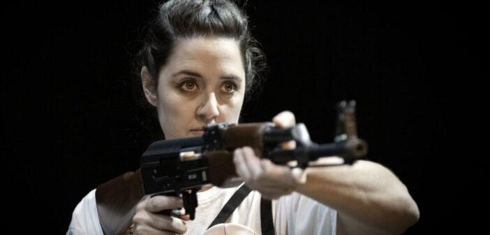 Moda Sahnesi’nin Hırçın Kız’ı: Şirreti Evcilleştirmek