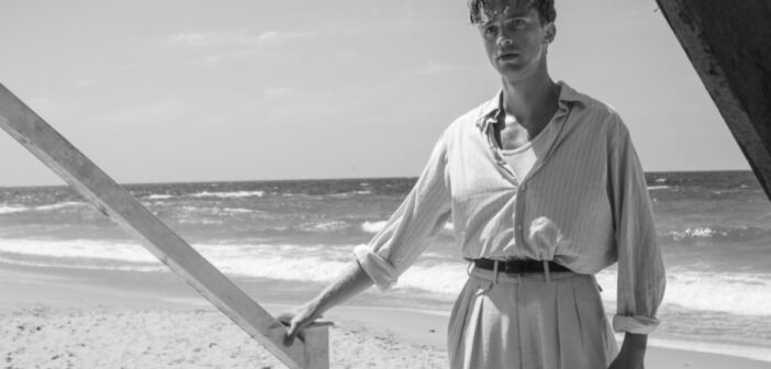 Yabancı – Bir Alımlama Örneği