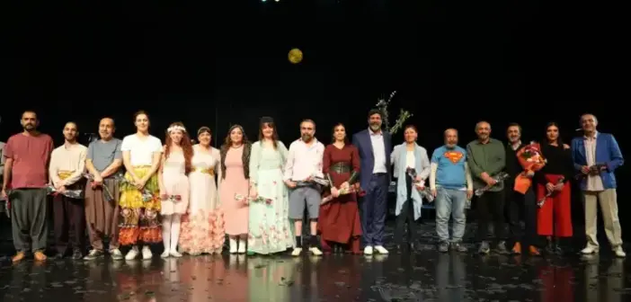 Xewna Şeveke Havînê Oyunun Prömiyeri Yapıldı