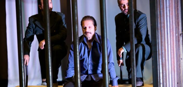 Tarık Akan’ın Eseri Sahnede