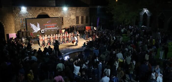 11. Uluslararası Amed Tiyatro Festivali Başladı