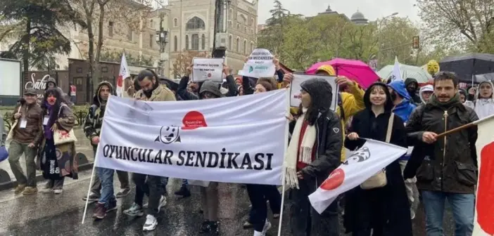 Oyuncular Sendikası’ndan 1 Mayıs Çağrısı: ‘Sanatta Hak Kayıpları Ortak Bir Sesle Aşılabilir’