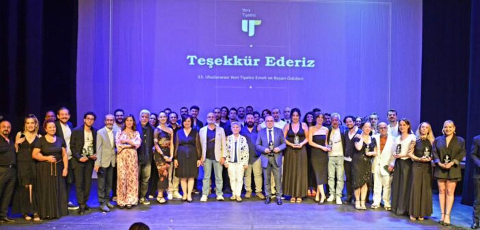 13. Yeni Tiyatro Ödülleri Sahiplerini Buldu