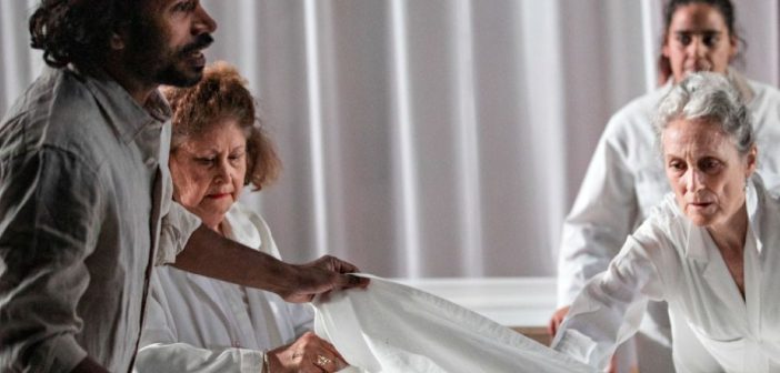 ‘Lacrima’ 30. İstanbul Tiyatro Festivali’nde…