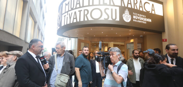Sahne, Sokak, Sermaye, Meydan: İstanbul’un Tiyatro Mekanları Ve Tarihine Dair