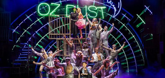 Oz’un Cadılarının Hikâyesi: Wicked Geliyor